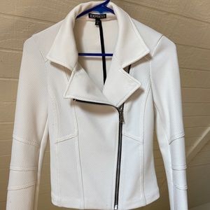 Cloth moto jacket with beautiful constraint piping